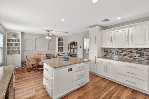 13822 Laffite Drive Corpus Christi TX 78418