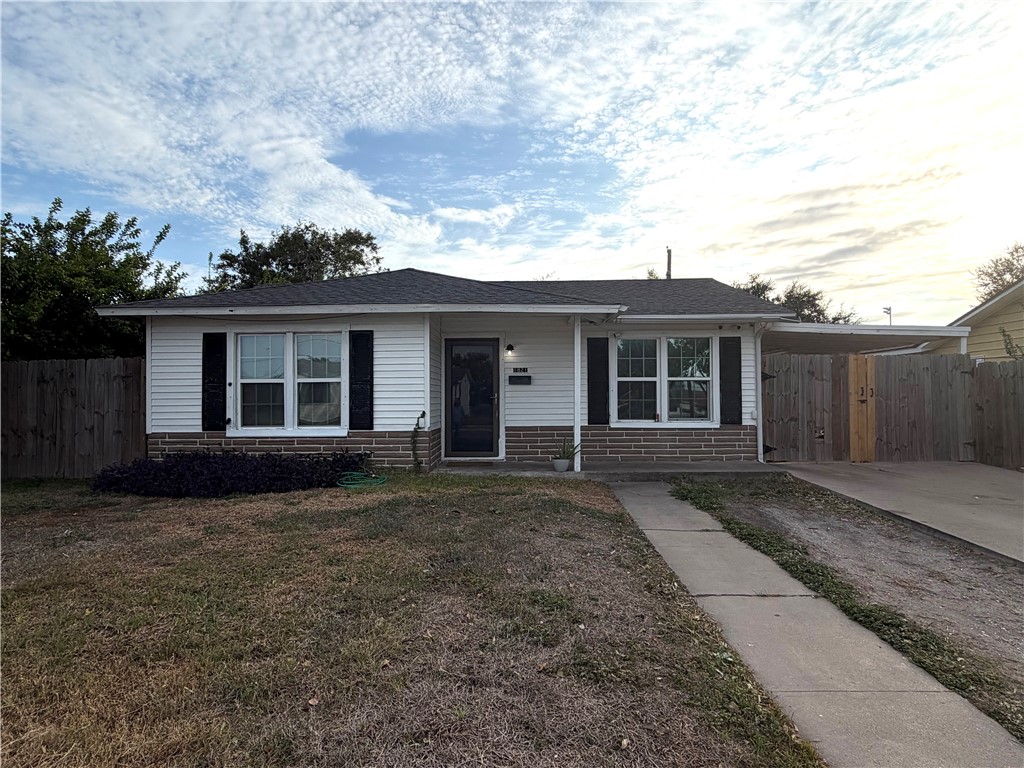 1821 Delgado Street Corpus Christi TX 78416