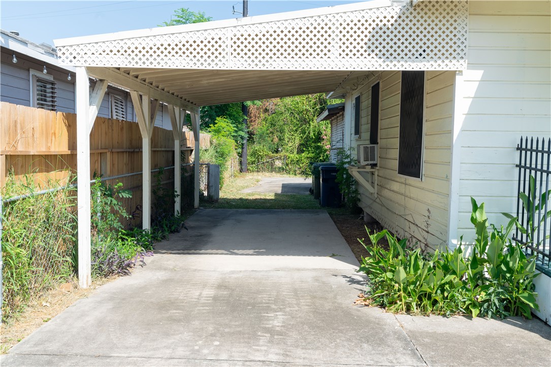 1524 Ormond Drive Corpus Christi TX 78415