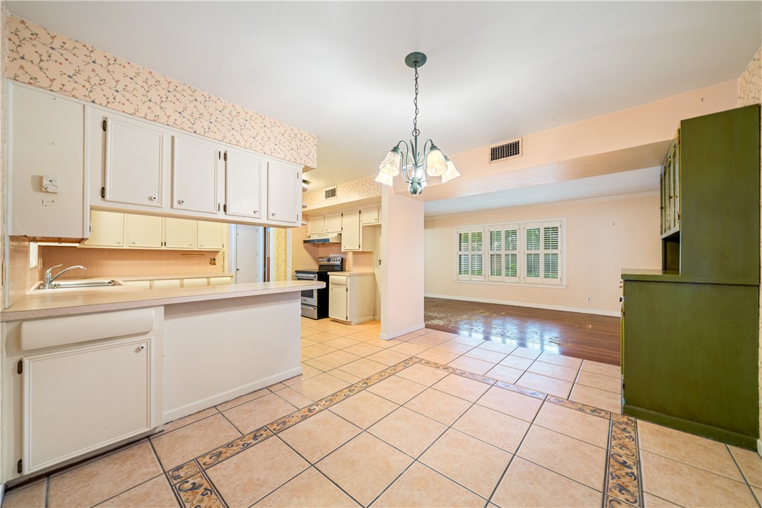 1402 Casa Linda Drive Corpus Christi TX 78411