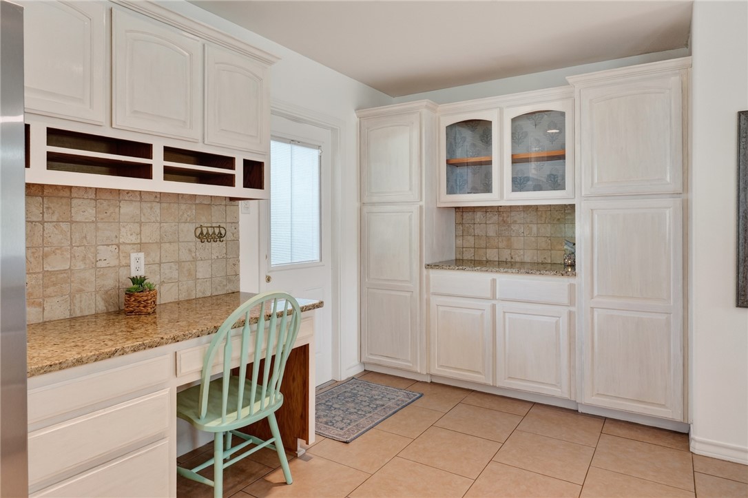 1902 Glass Avenue Rockport TX 78382