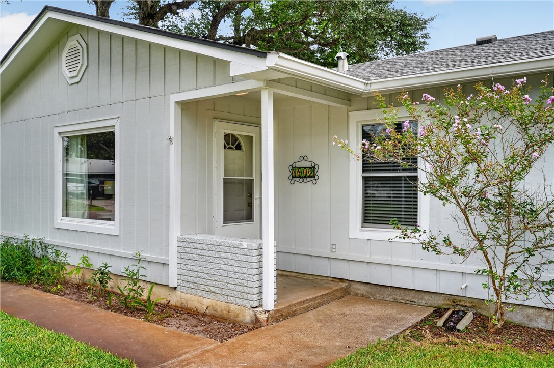 1902 Glass Avenue Rockport TX 78382