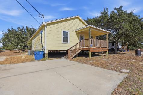 2121 Lone Star Rockport TX 78382