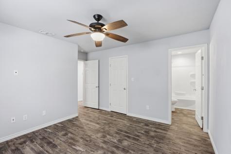 2121 Lone Star Rockport TX 78382