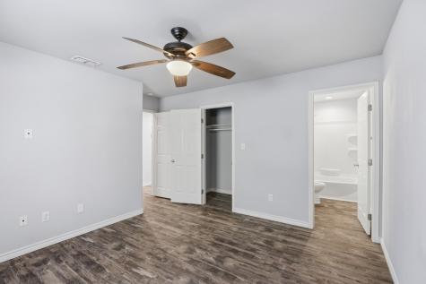 2121 Lone Star Rockport TX 78382