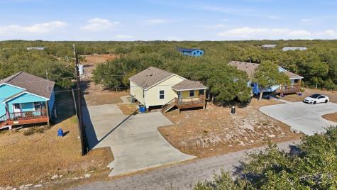 2121 Lone Star Rockport TX 78382