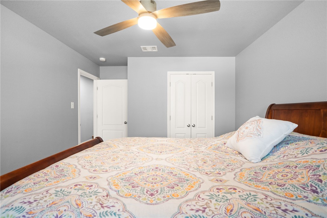 15217 Windward Drive 401 Corpus Christi TX 78418