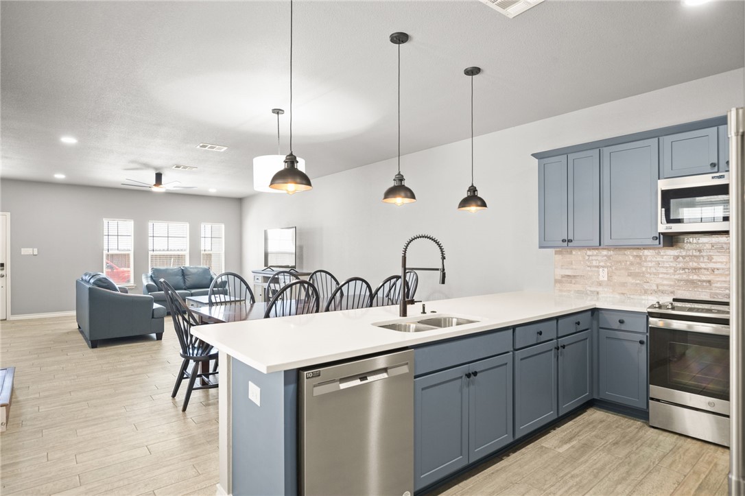 15217 Windward Drive 401 Corpus Christi TX 78418