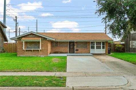 5725 Woodhaven Drive Corpus Christi TX 78412