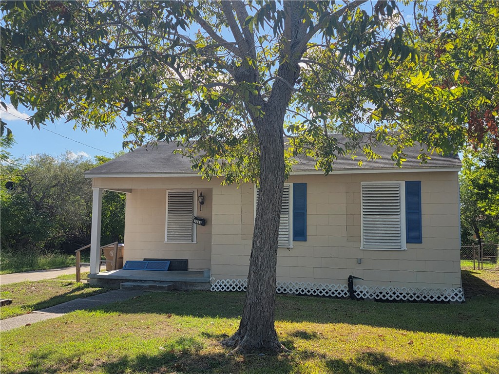 1513 Fern Street Corpus Christi TX 78404