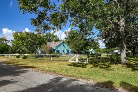 143 Austwell Road Tivoli TX 77990
