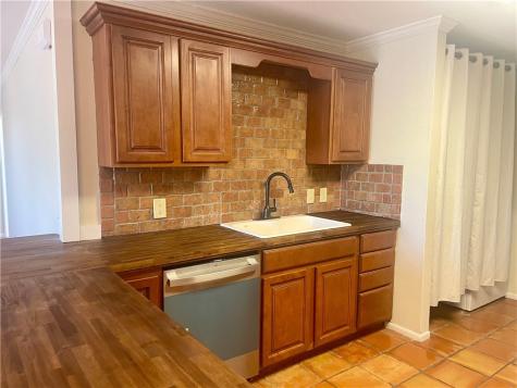 7879 Chestnut Road Beeville TX 78102