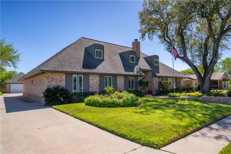 1211 Cypher Street Kingsville TX 78363