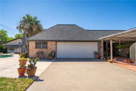 1211 Cypher Street Kingsville TX 78363