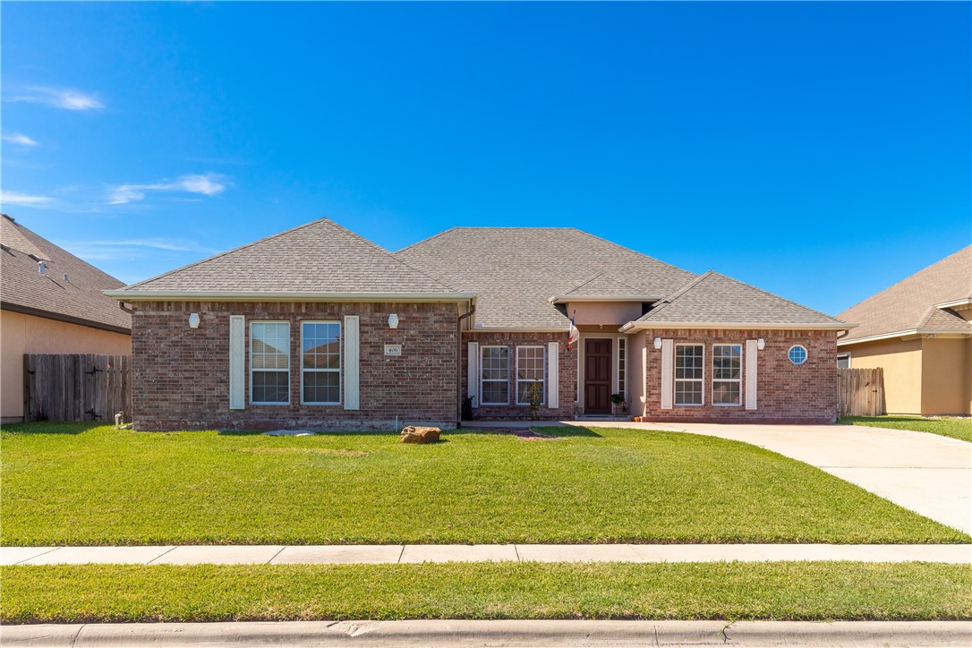 406 Hazeltine Drive Portland TX 78374