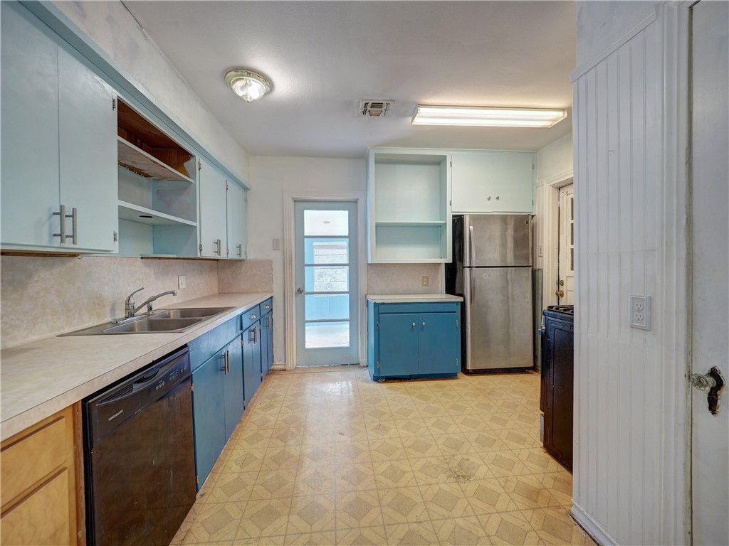 2821 Topeka Street Corpus Christi TX 78404