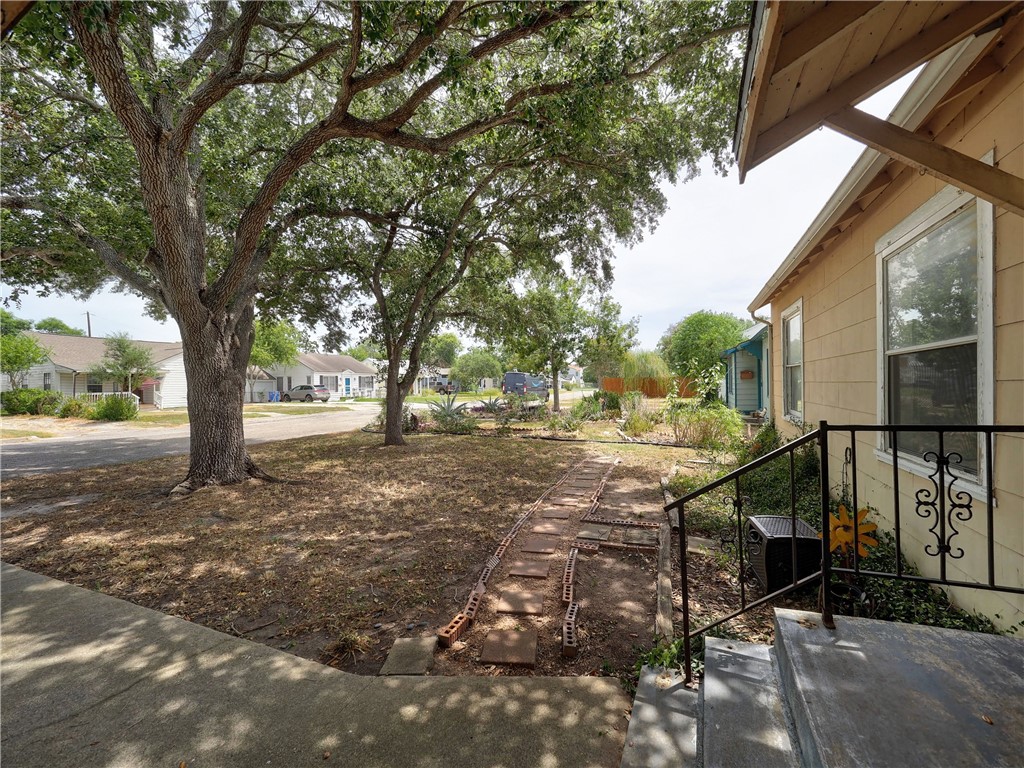 2821 Topeka Street Corpus Christi TX 78404