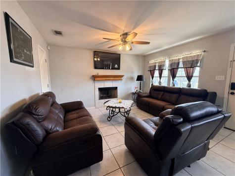 1938 El Monte Street Corpus Christi TX 78417