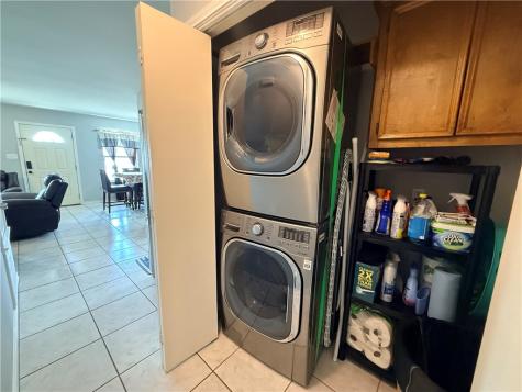 1938 El Monte Street Corpus Christi TX 78417
