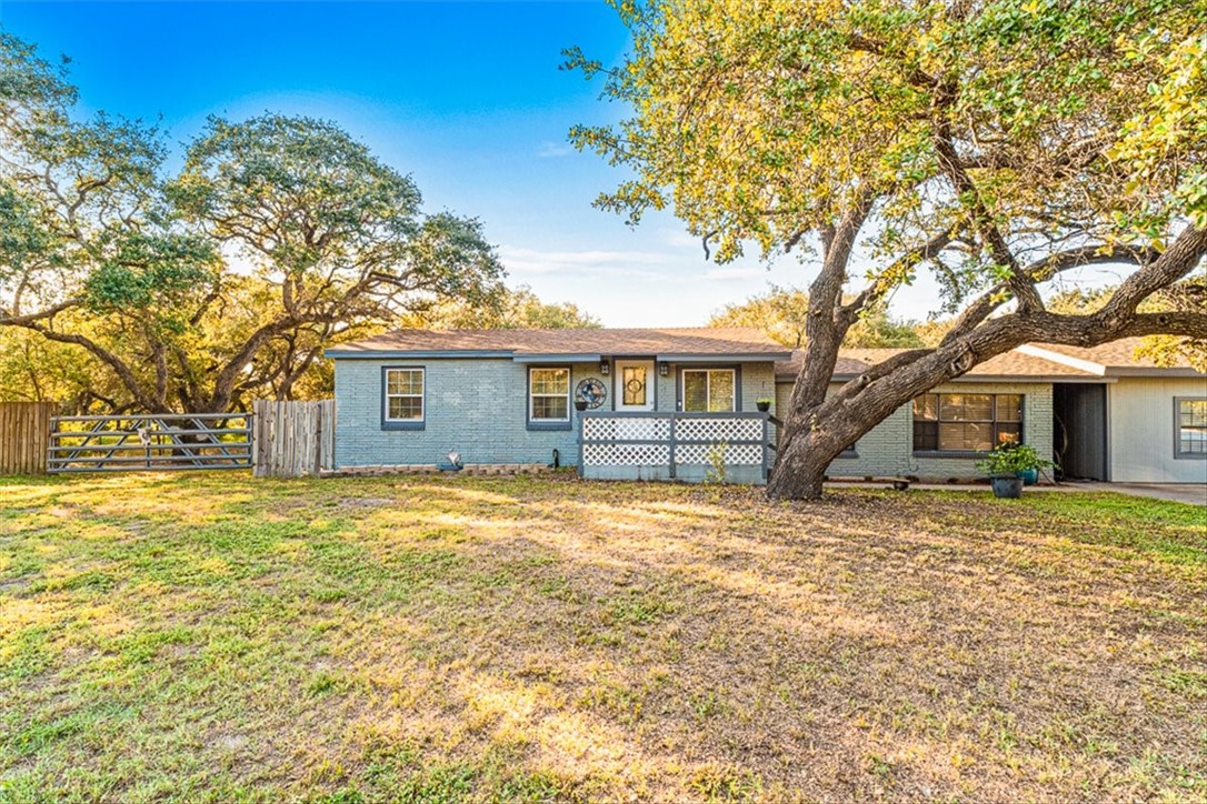 1887 Pace Avenue Ingleside TX 78362