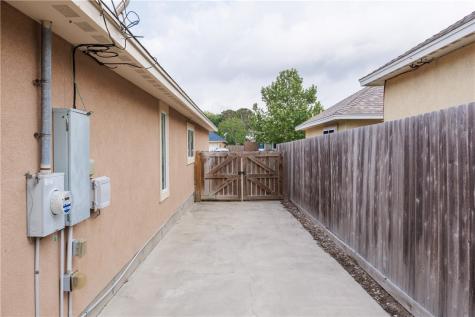 3829 Holland Drive Corpus Christi TX 78418