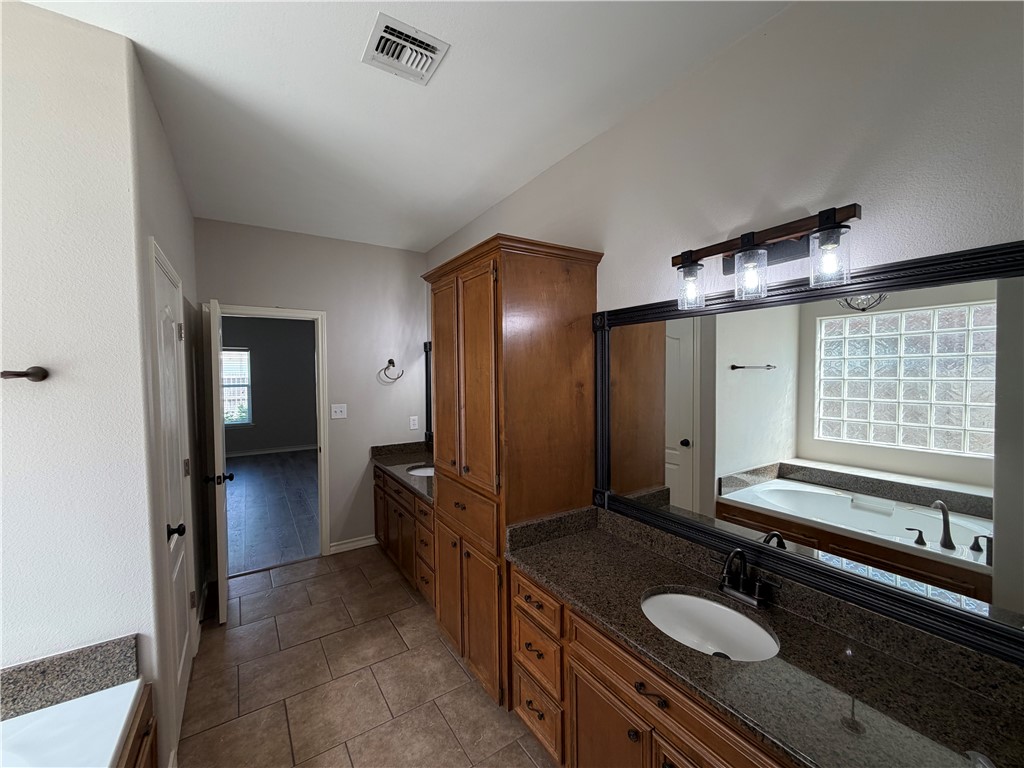 8205 Azimuth Court Corpus Christi TX 78414