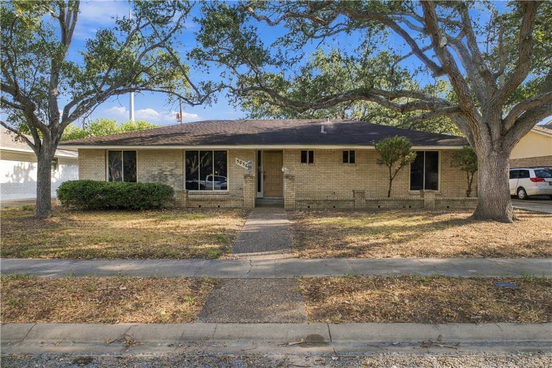 5050 Olympia Drive Corpus Christi TX 78413