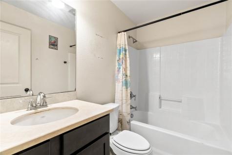 1533 Oak Hill Drive Corpus Christi TX 78418