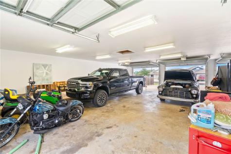 1533 Oak Hill Drive Corpus Christi TX 78418