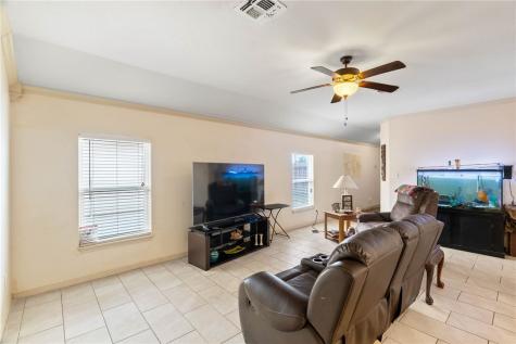1533 Oak Hill Drive Corpus Christi TX 78418