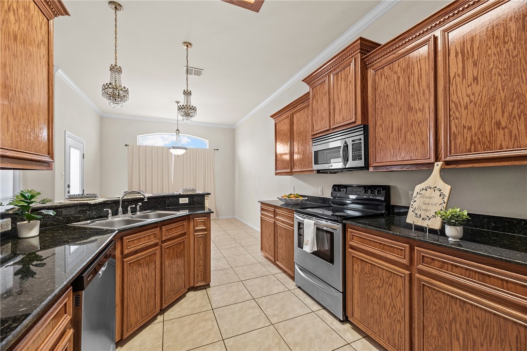 15221 Main Royal Drive Corpus Christi TX 78418