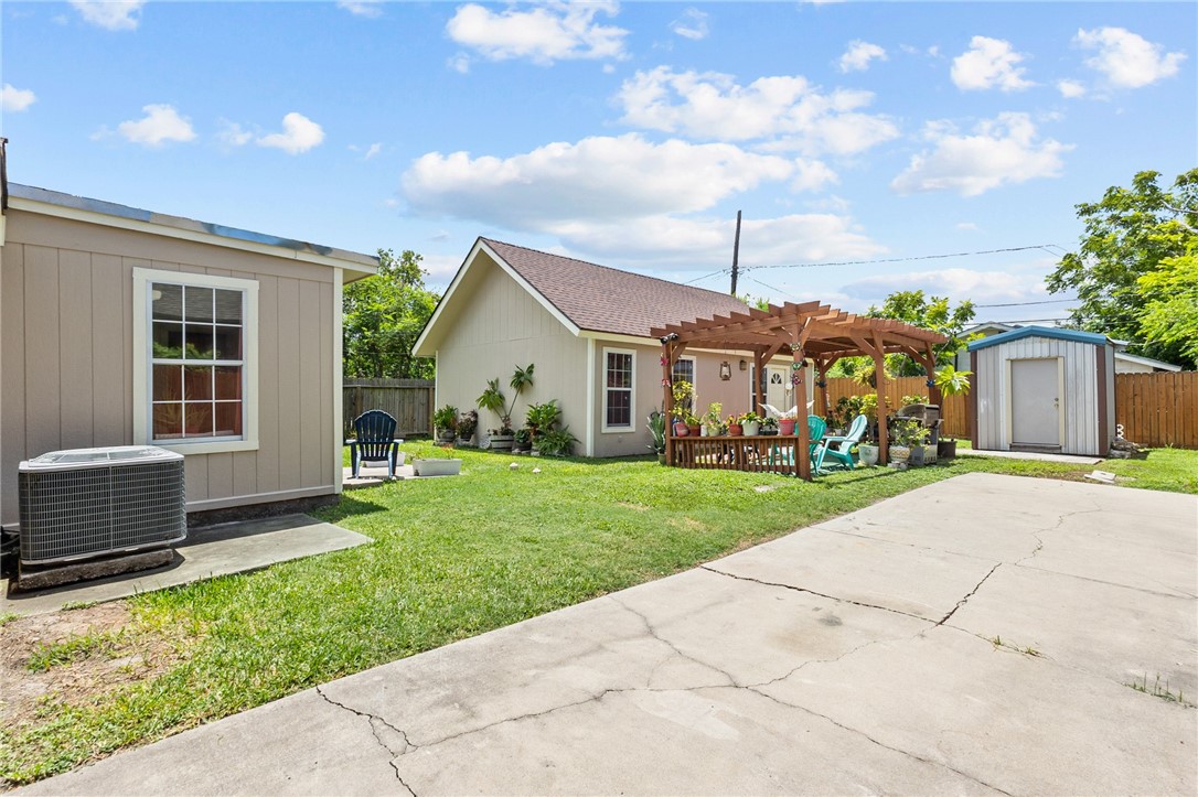 628 Southern Street Corpus Christi TX 78404