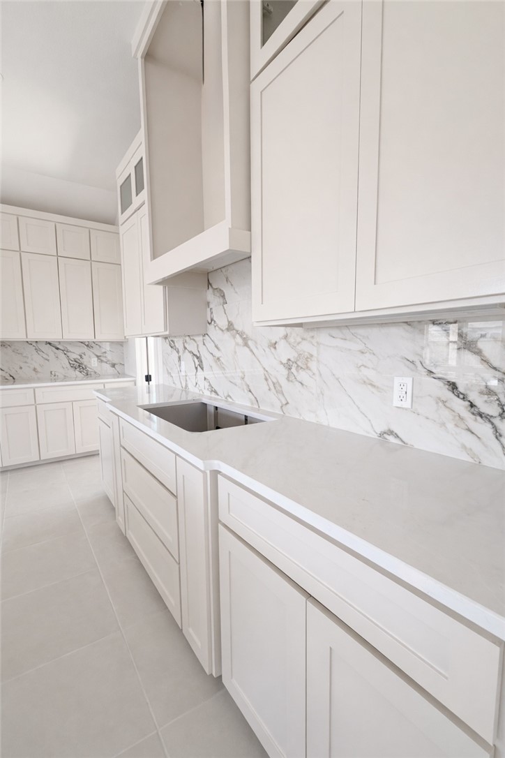 1437 Chloe Cay Street Corpus Christi TX 78415