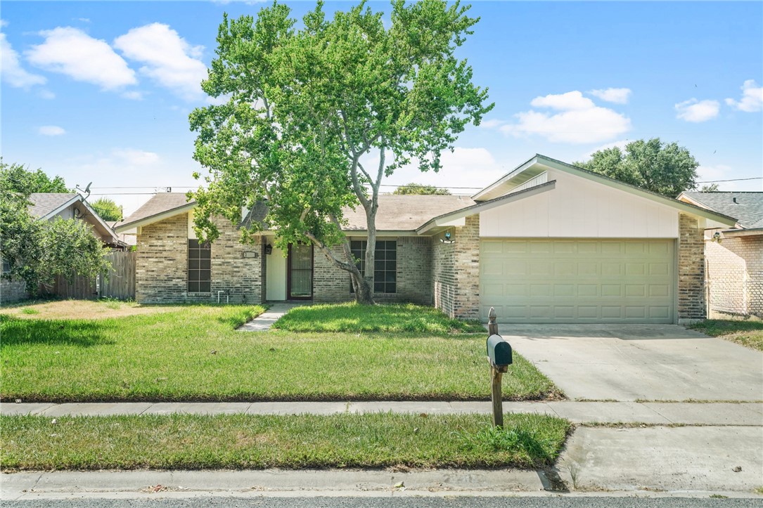 2213 Dorchester Drive Corpus Christi TX 78418