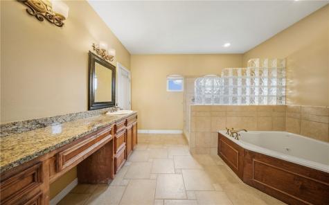 6001 King Trail Corpus Christi TX 78414