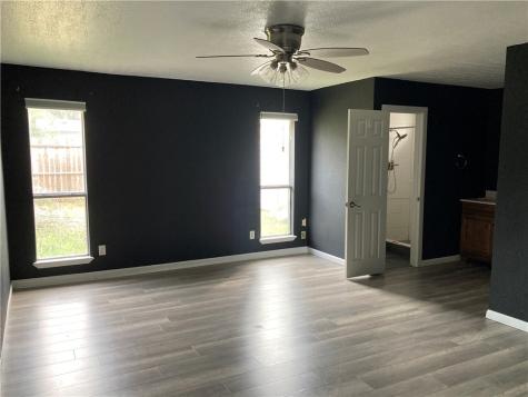 1620 Cheyenne Street Portland TX 78374