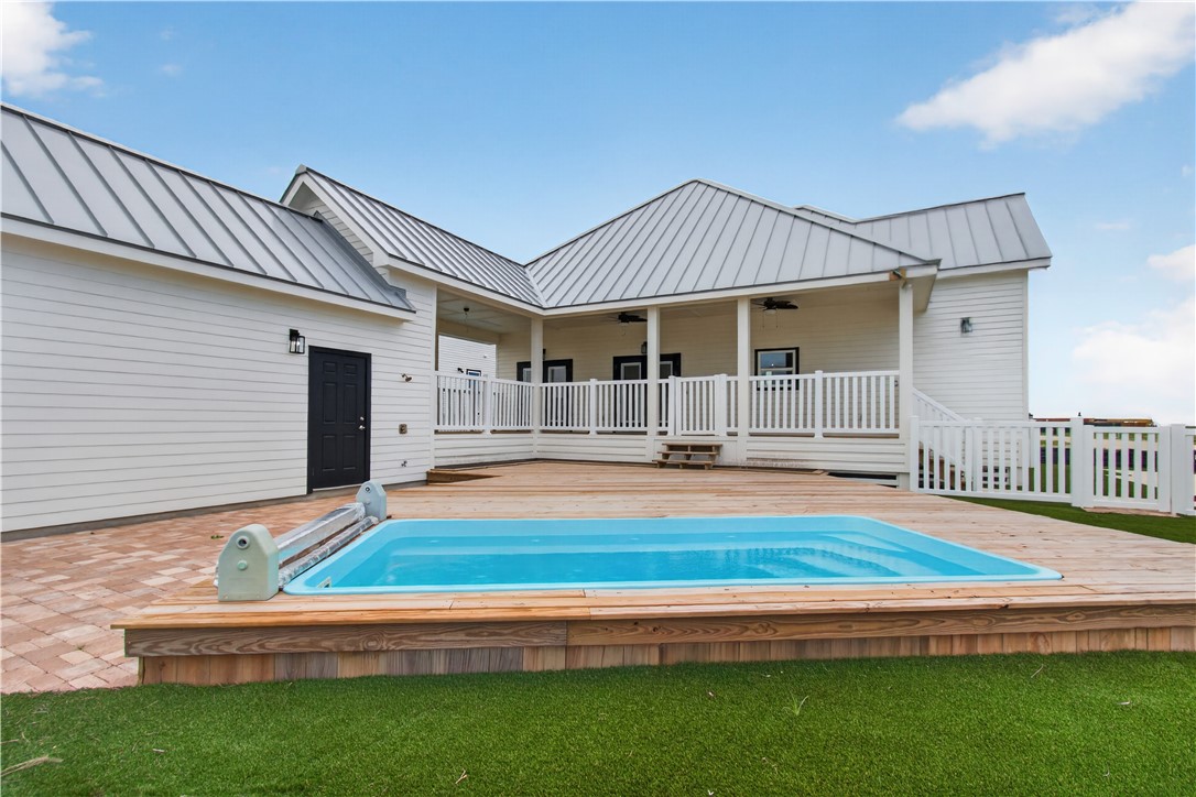 101 Bimini Drive Port Aransas TX 78373