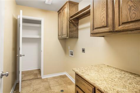 3825 Kangaroo Court Corpus Christi TX 78414