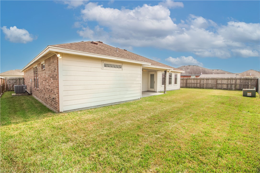 3825 Kangaroo Court Corpus Christi TX 78414