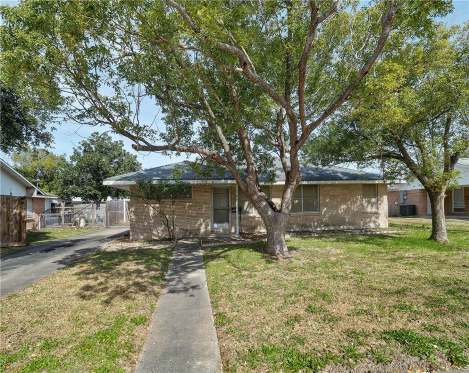 4106 Lamont Street Corpus Christi TX 78411