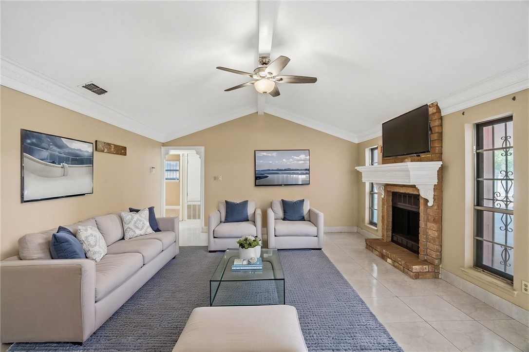 6317 Sault Drive Corpus Christi TX 78414