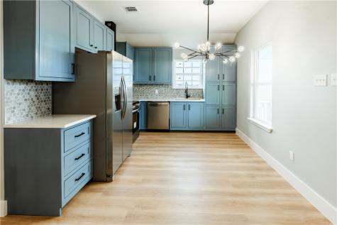 324 W Live Oak Rockport TX 78382