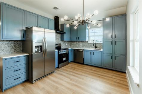324 W Live Oak Rockport TX 78382