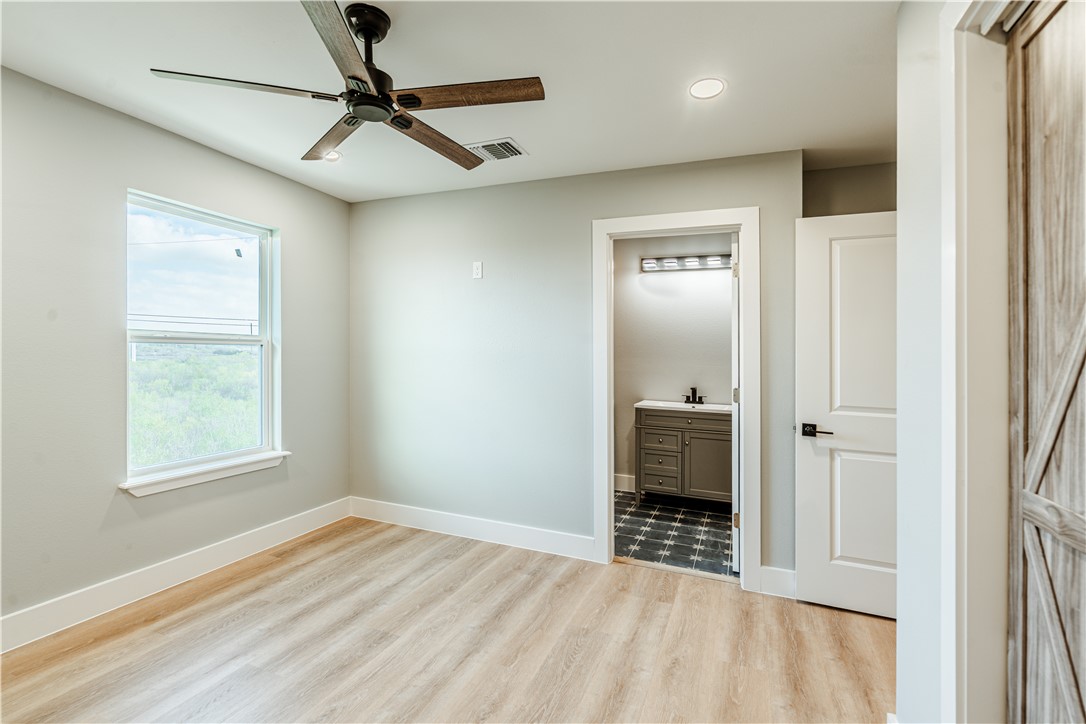 324 W Live Oak Rockport TX 78382