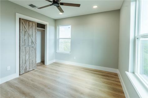 324 W Live Oak Rockport TX 78382