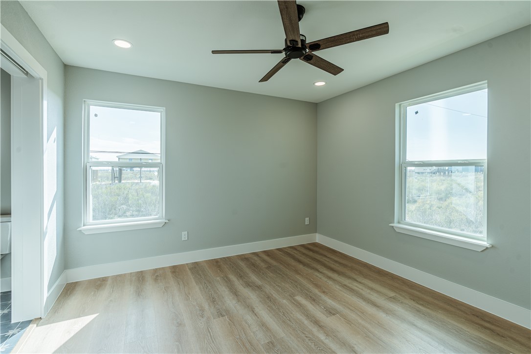 324 W Live Oak Rockport TX 78382