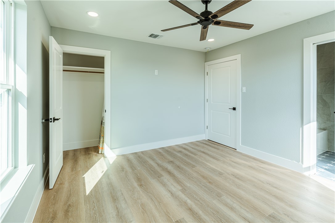 324 W Live Oak Rockport TX 78382