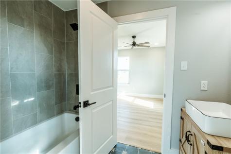 324 W Live Oak Rockport TX 78382