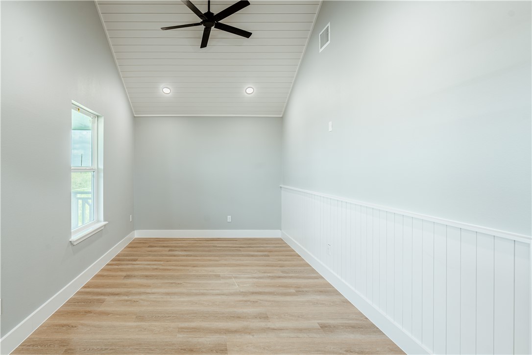 324 W Live Oak Rockport TX 78382