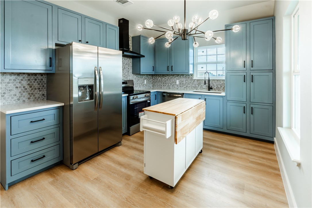 324 W Live Oak Rockport TX 78382